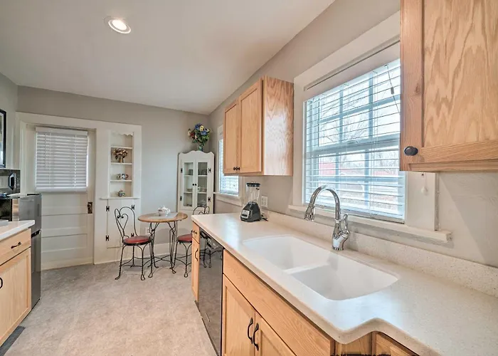 Well-equipped Cottage: 2 Mi To Rodeo! * Cody