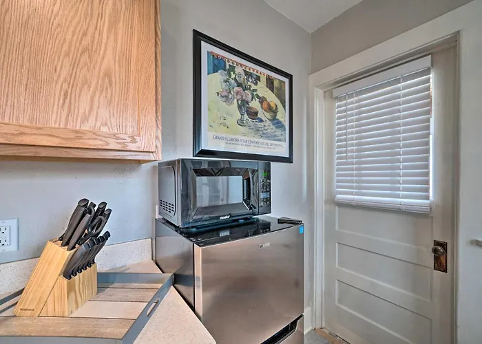 Well-equipped Cottage: 2 Mi To Rodeo!