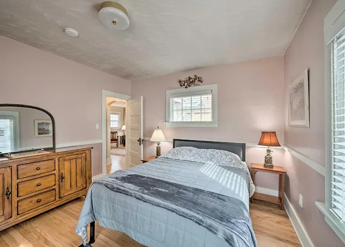 Well-equipped Cottage: 2 Mi To Rodeo!